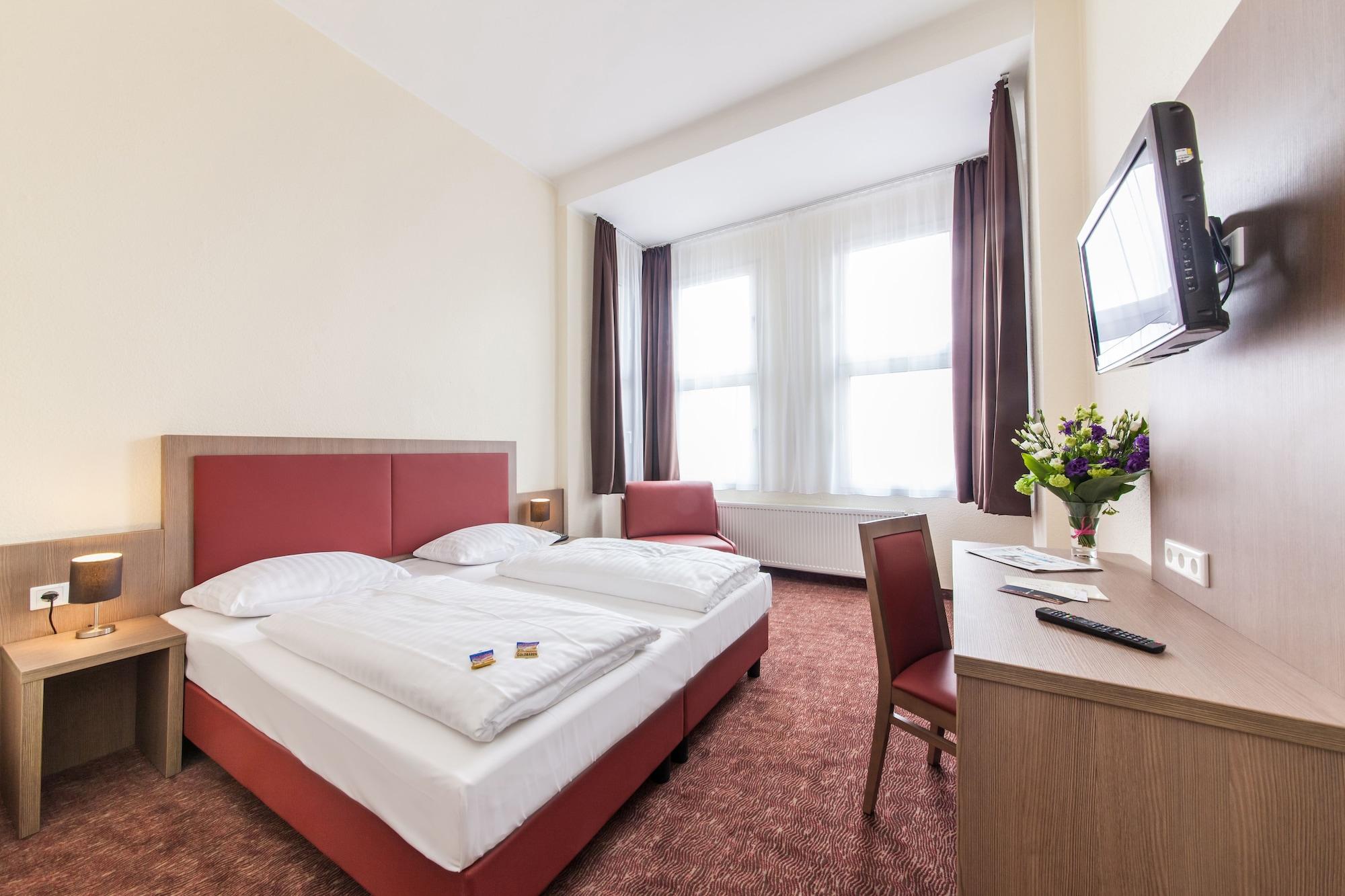Hotel Maxim Duesseldorf City Bagian luar foto