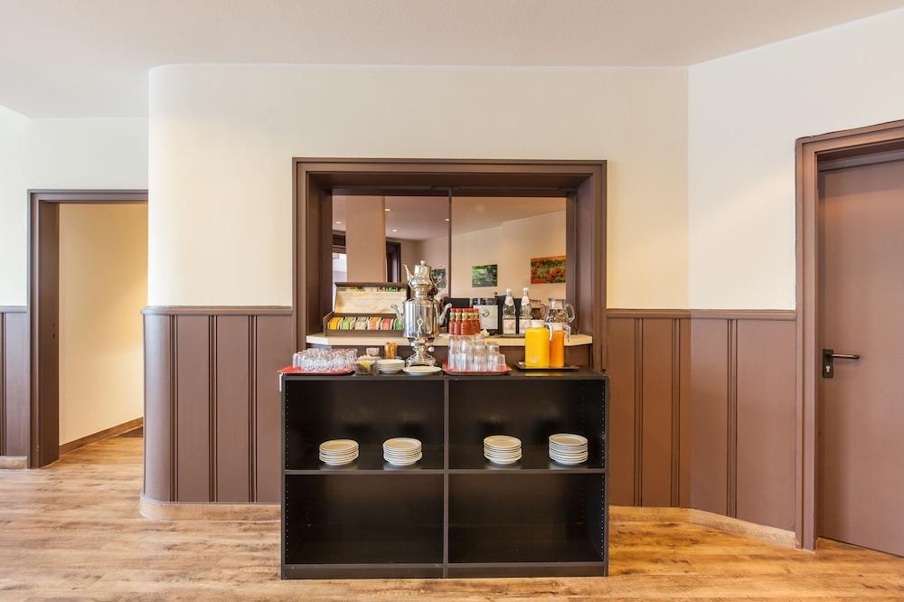 Hotel Maxim Duesseldorf City Bagian luar foto