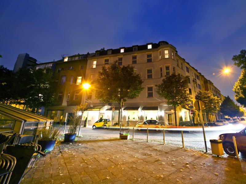 Hotel Maxim Dusseldorf City Bagian luar foto